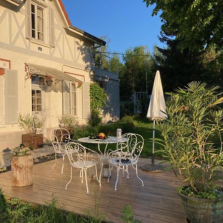 "Aux Chants Des Oiseaux" Domaine De La Renardiere Les Grandes-Loges Kültér fotó